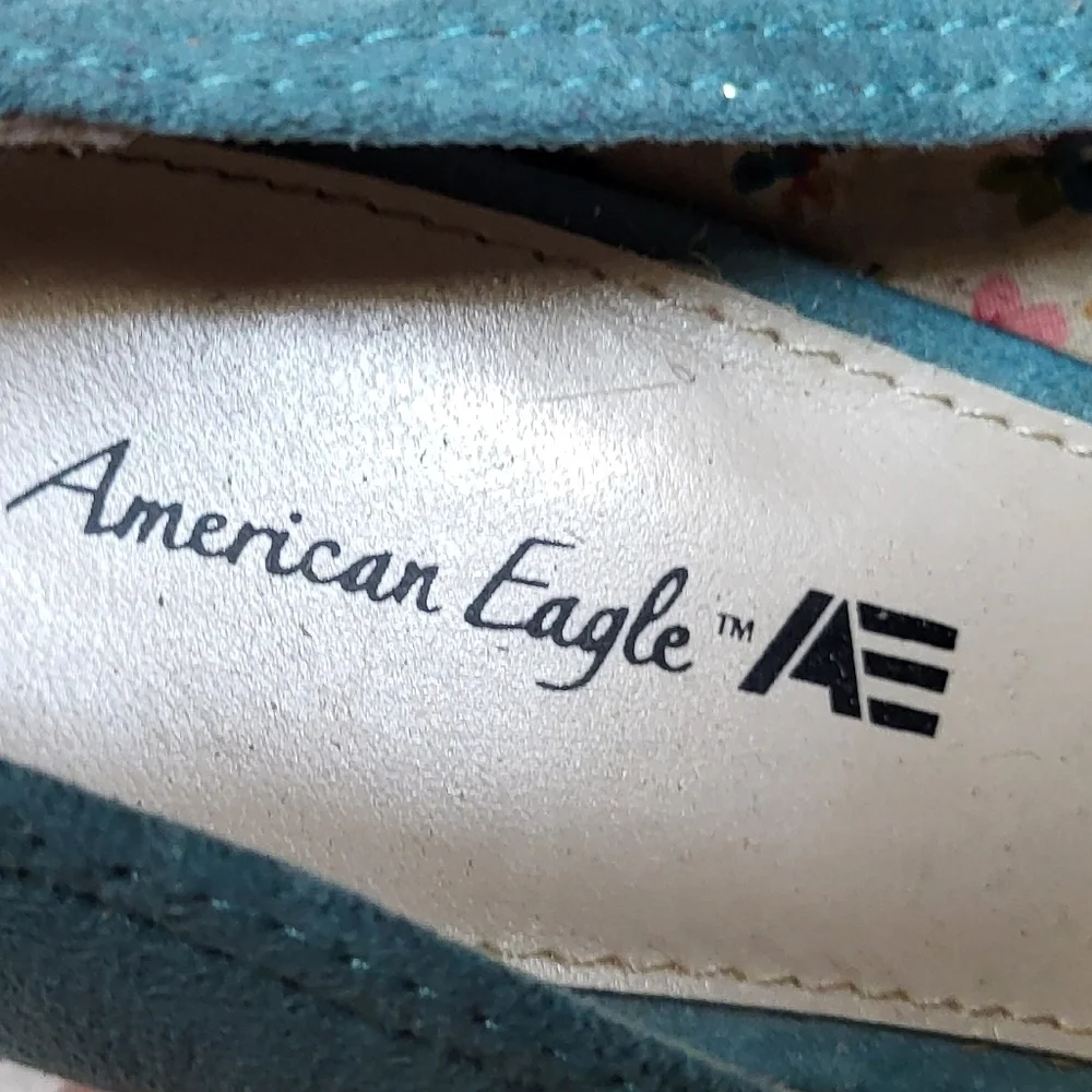 American Eagle Outfitters Blue Wedge Heels with Floral Detail